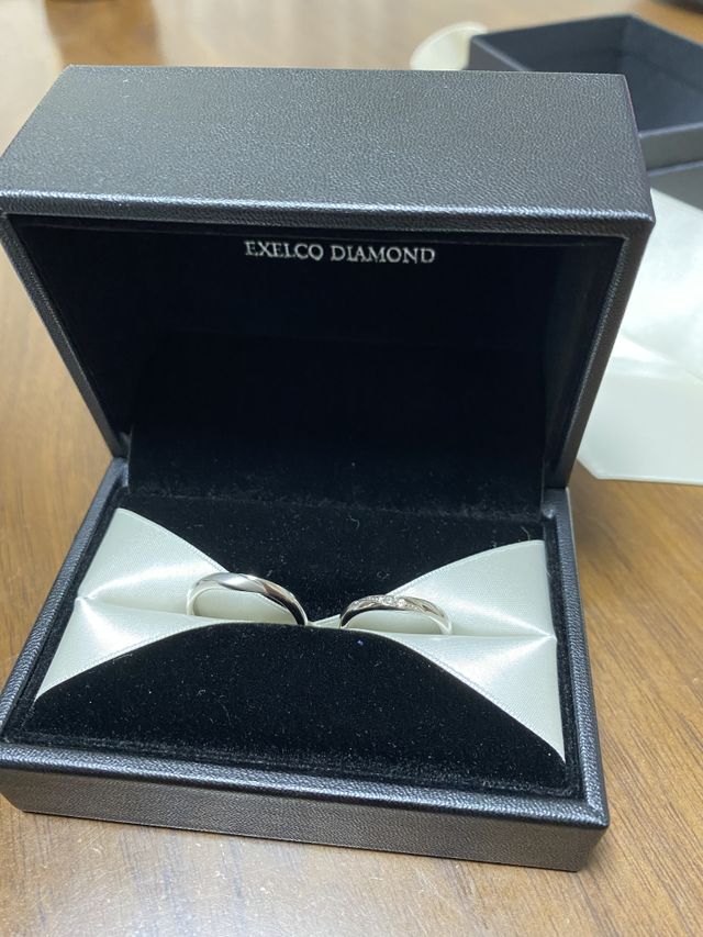 やっと届いて、2人で初めて見た時の写真です。