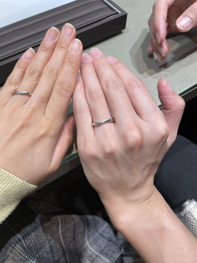 ダイヤの輝きがダントツに綺麗でした。