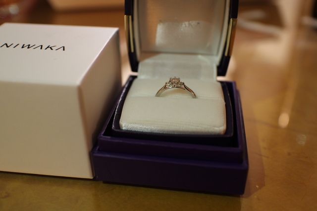 シンプルで美しい指輪