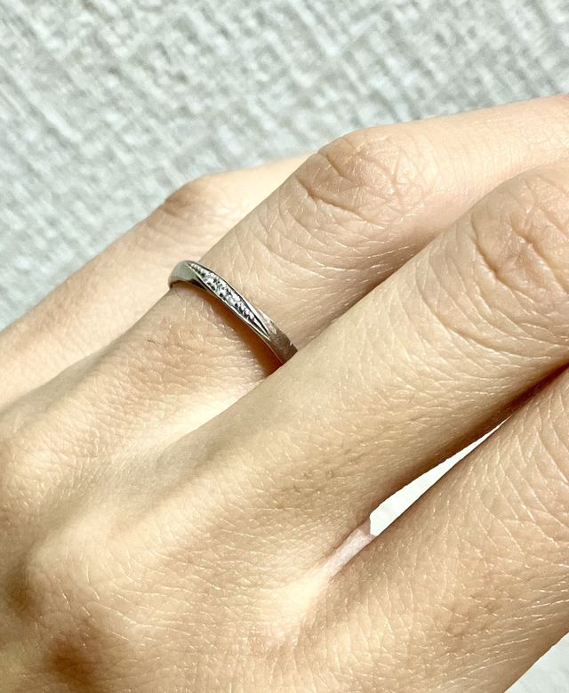 着けてみるとこんな感じです！