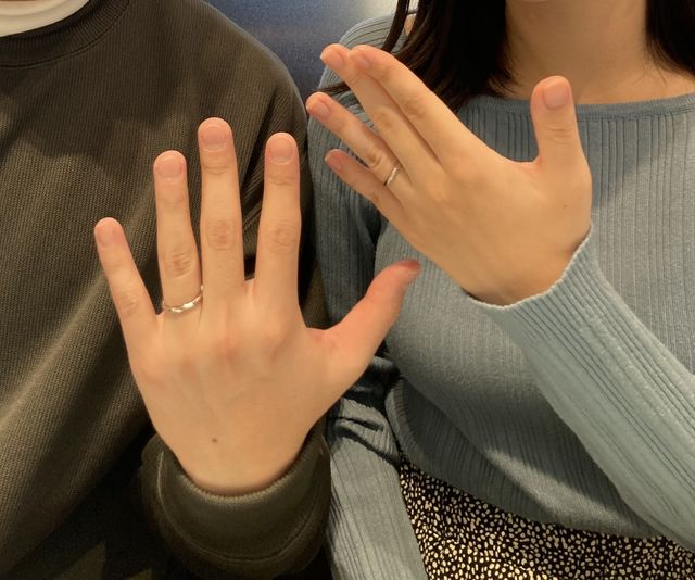 結婚指輪です。
担当の方が撮影してくださりました。