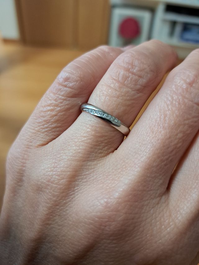 つけてるのを忘れそうな指あたりが心地よいです。