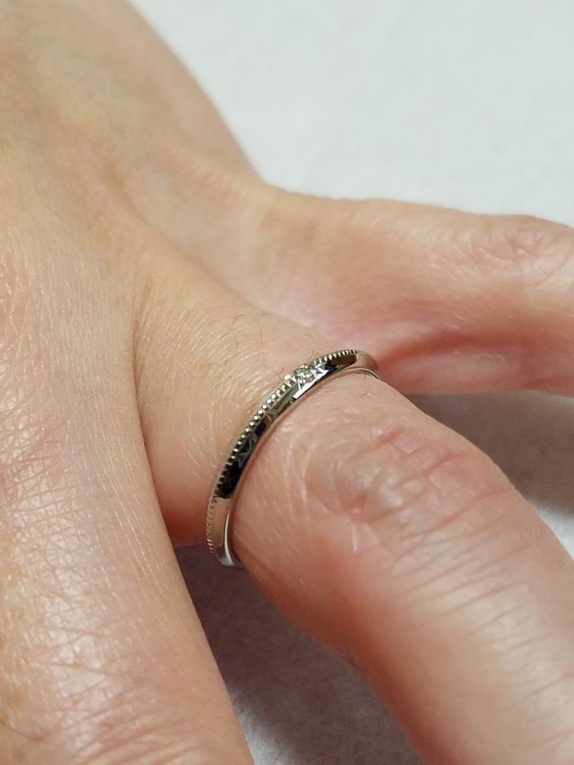 シンプルだけど　存在感があり　いつもつけていたい