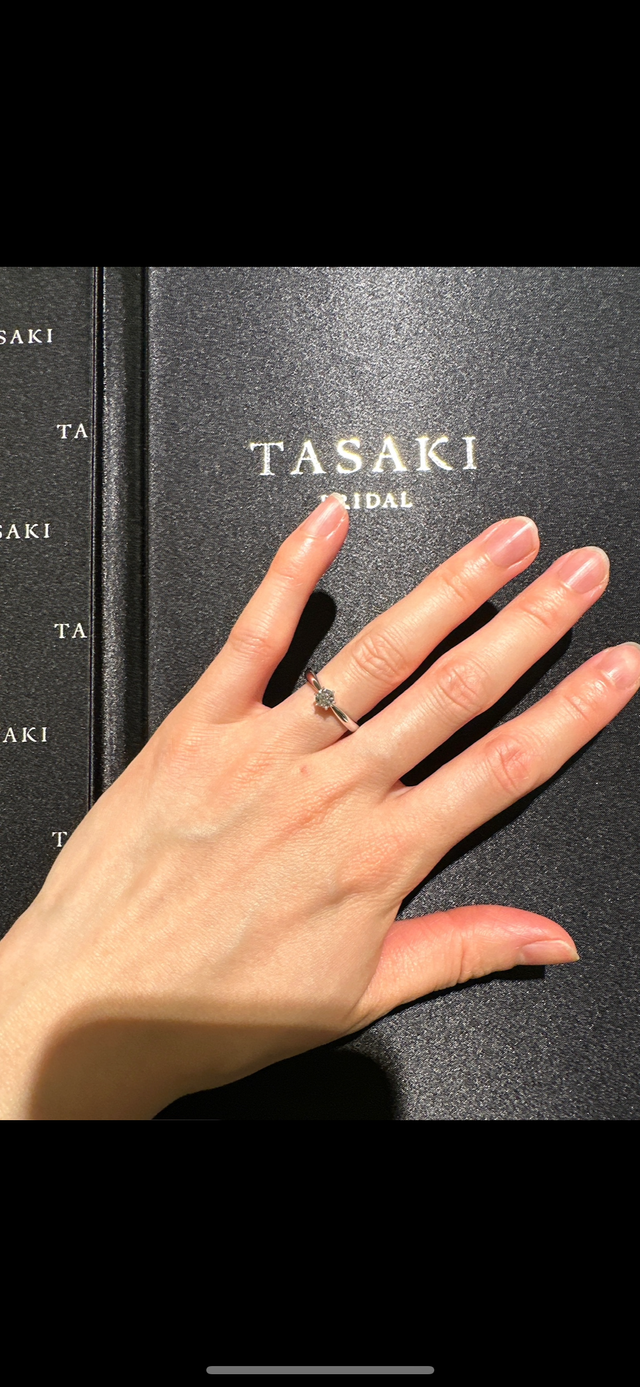 シンプルなものを試着させていただきました。