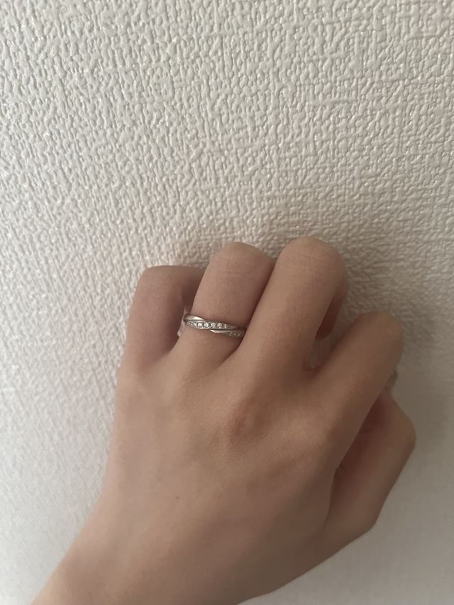 プラチナ999なので着け心地がとても良いです。