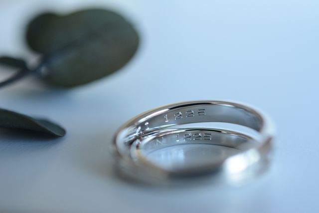 刻印は2人の名前と入籍日を入れました。