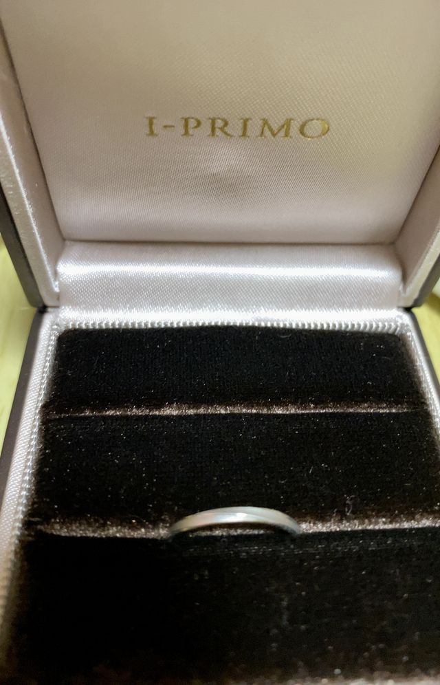 マットと艶の交互のきらめきが素敵です。