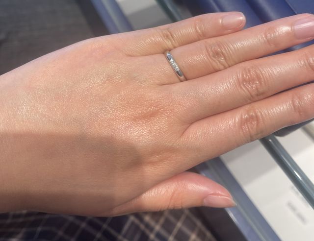 ダイヤが目立つデザインです！