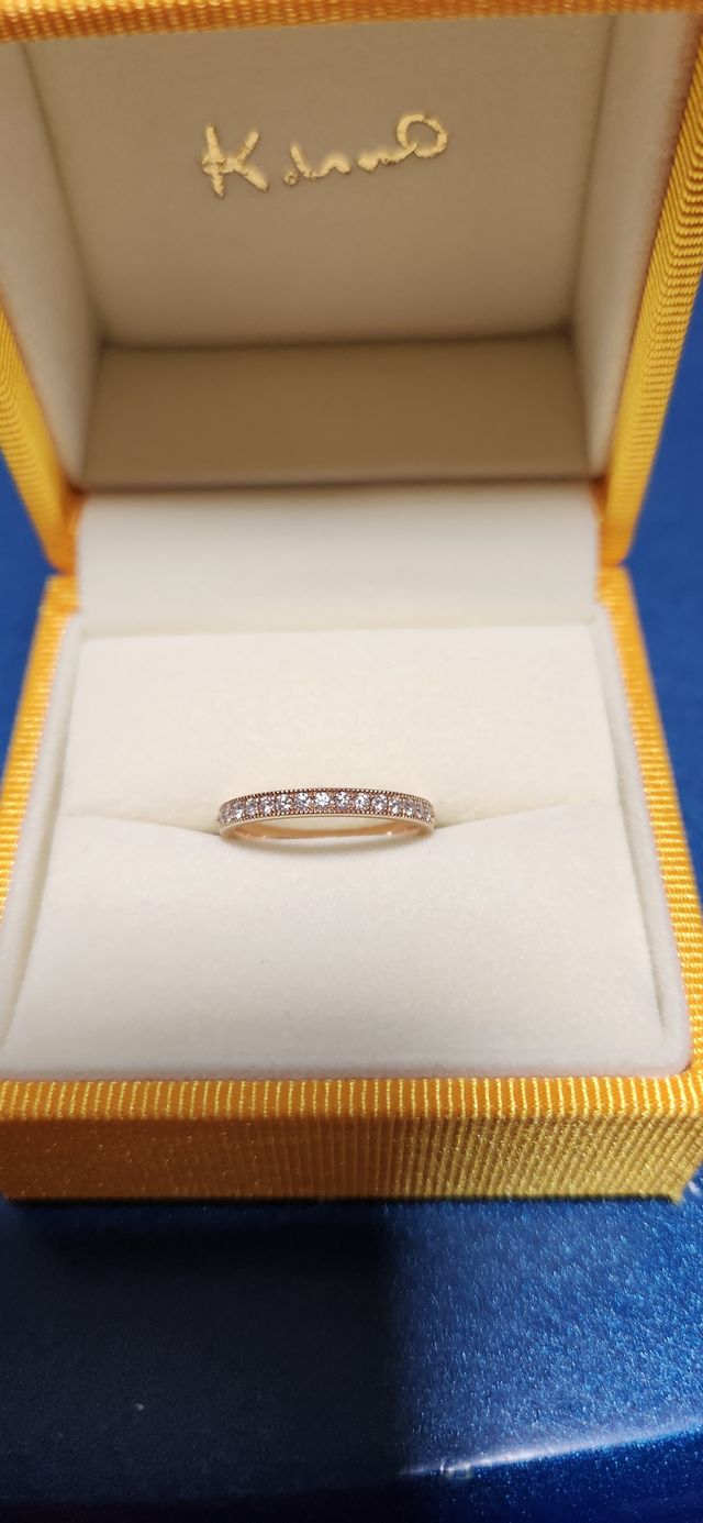 ハーフエタニティのミルありです。