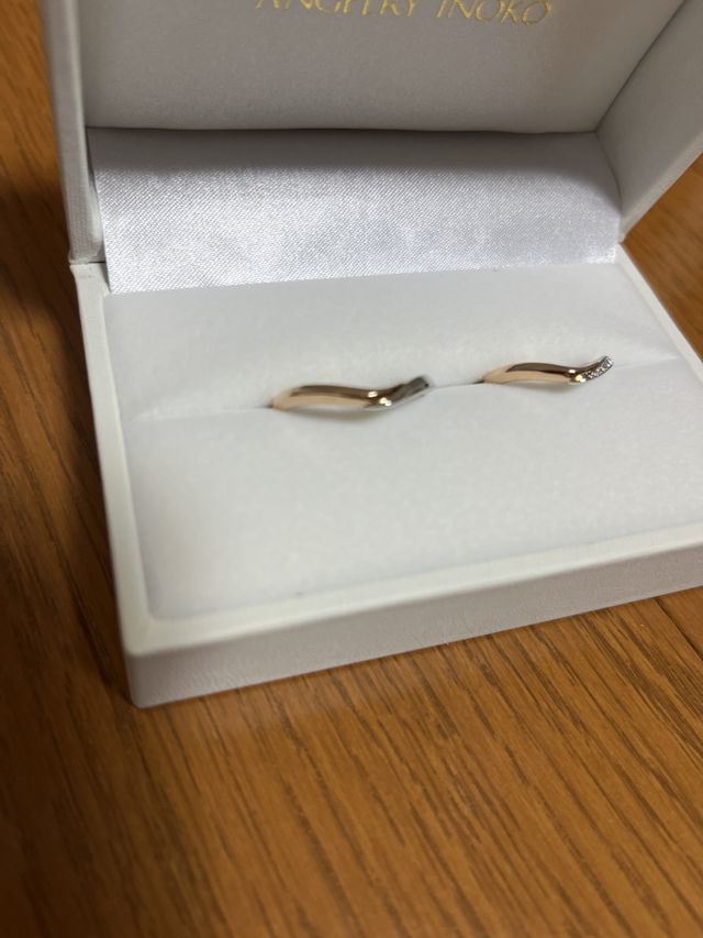 プラチナとピンクゴールドのコンビが気に入りました