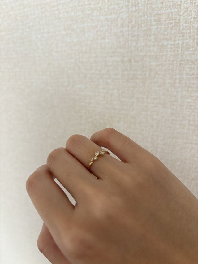 着用時の指輪です