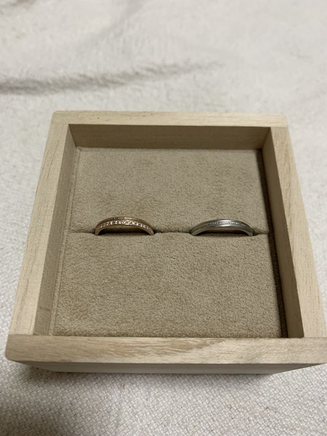 左側はPath(女性)、右側はcalm(男性)です。