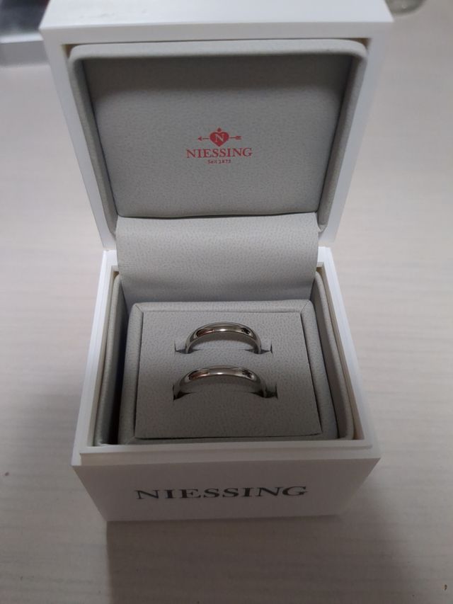 つけ心地は他のとまったくちがいます。料理をする人はこれがいい