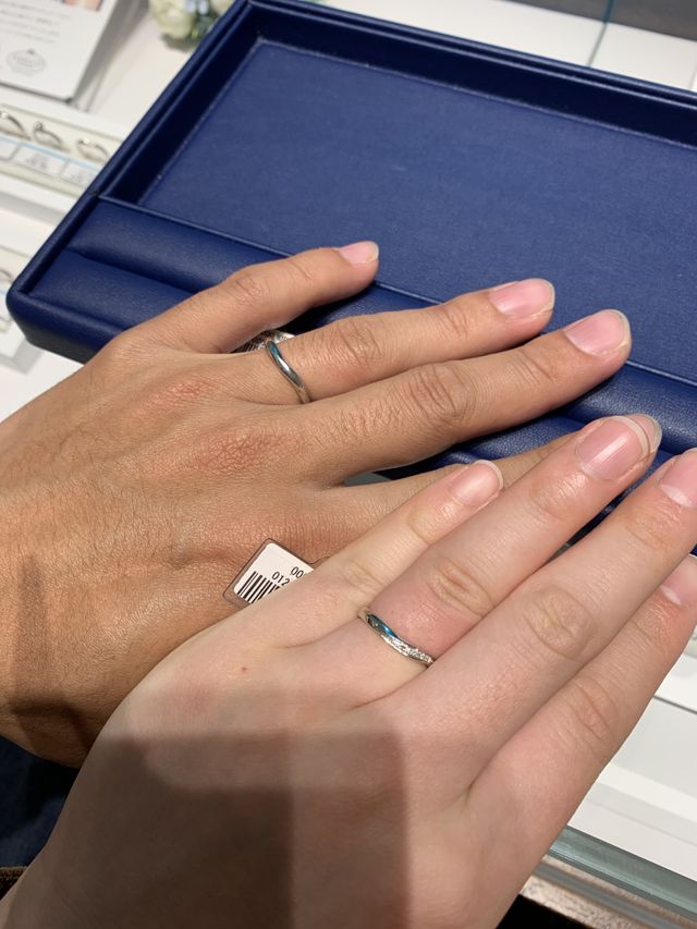 試着時の写真です。シンプルをベースとしています。