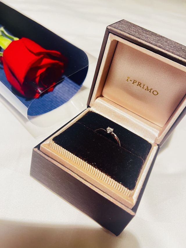 彼からサプライズで婚約指輪を頂きました！