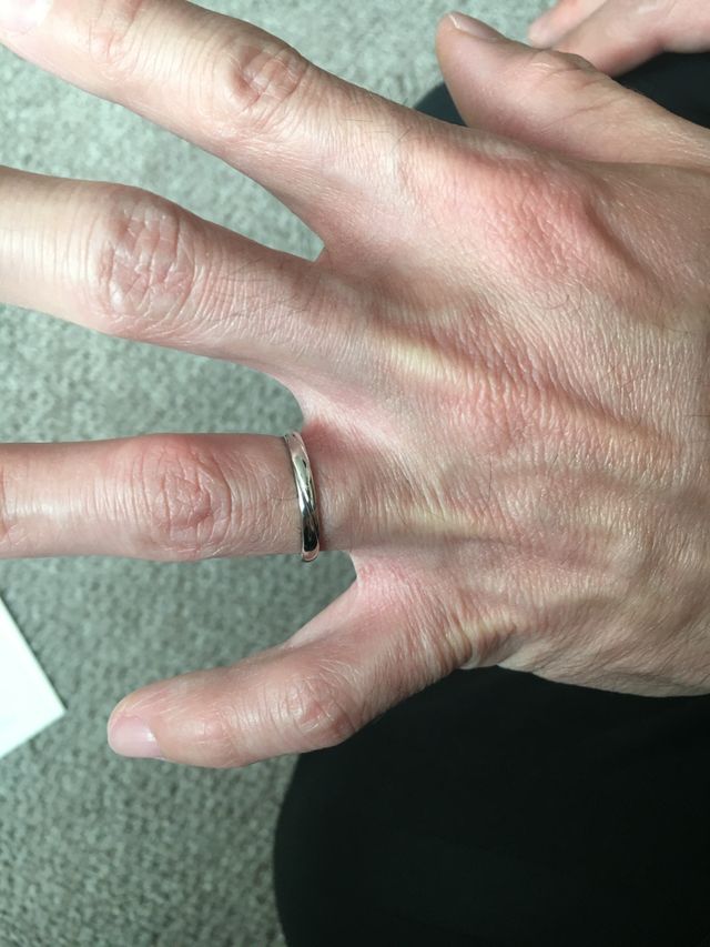 結婚指輪、新郎方、ケイローンです。