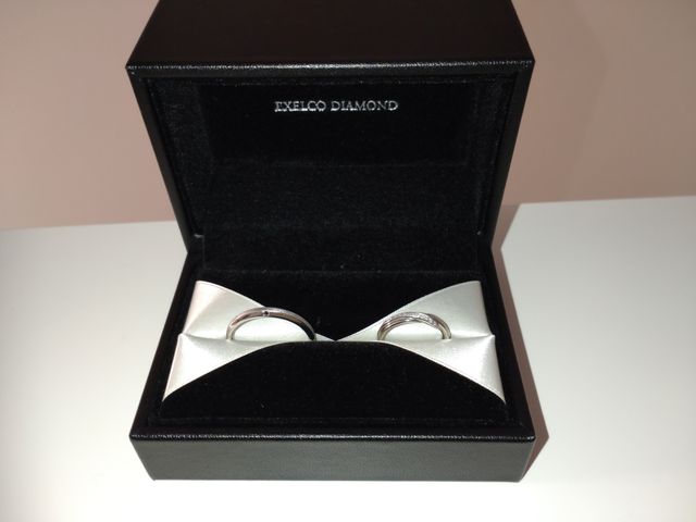 お互いに好きなデザインのものを結婚指輪として購入しました