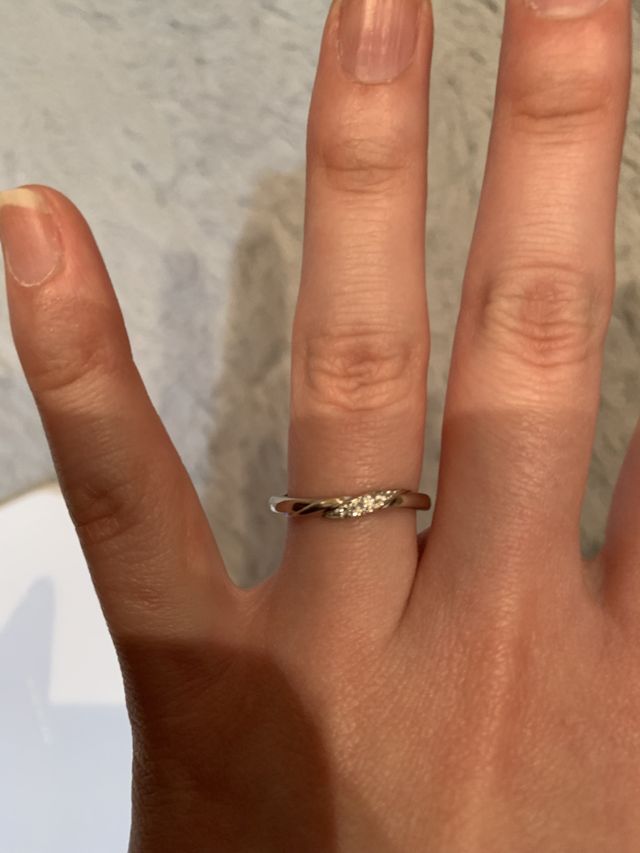 着用時。指になじむ