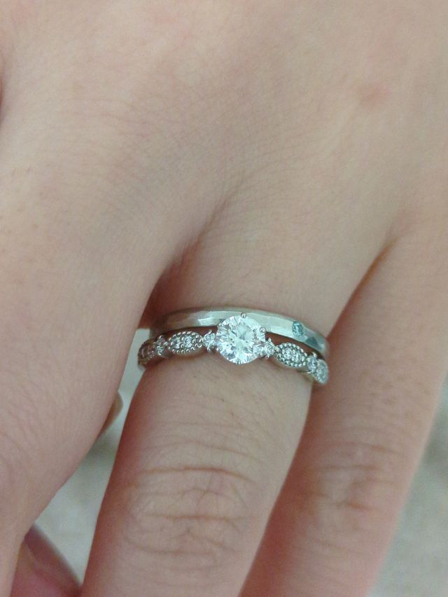 結婚指輪と重ね付け