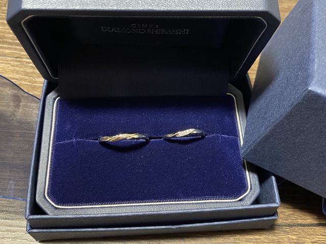 指輪のみの写真です。