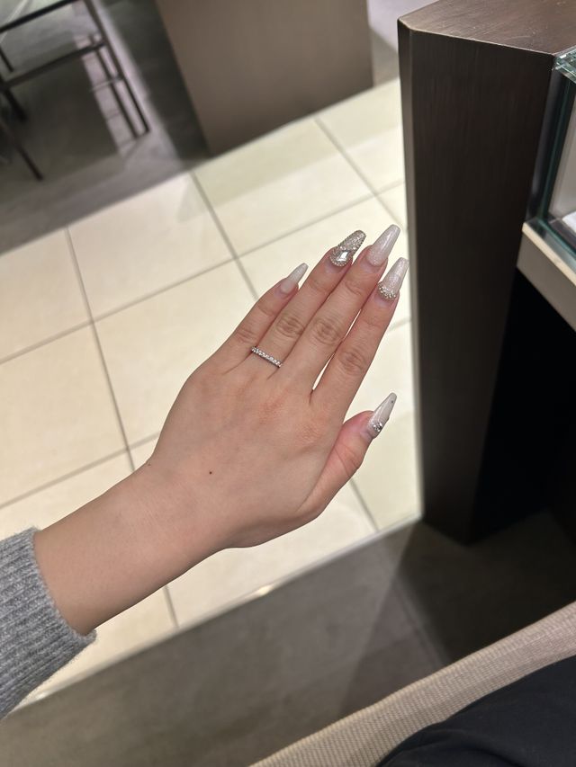 ハーフエタニティリング