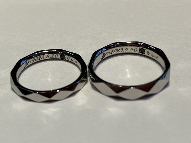 蓄音機をオリジナルで刻印してもらいました。