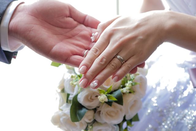 ウェディングフォト時の婚約指輪です。