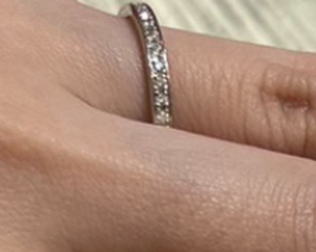 ハーフエタニティ