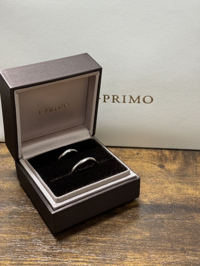 ノクターナルシリーズでデザインをペアにしました。