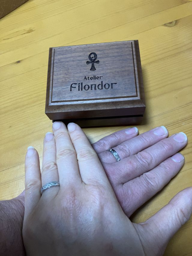 富士山と八ヶ岳のデザインのオーダー指輪