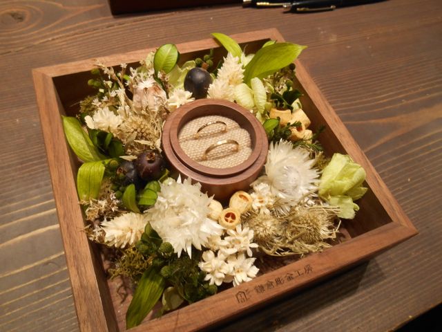 作成後、綺麗に写真を撮れるようにボックスに入れてくれました。