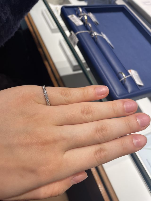 ハーフエタニティです