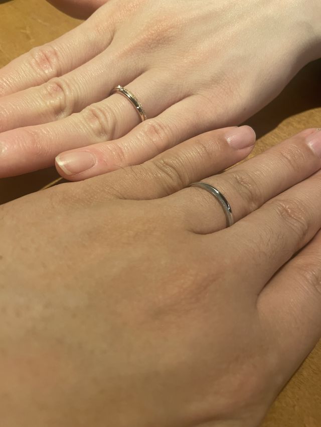 デザインもよく、サイズもピッタリで気に入ってます