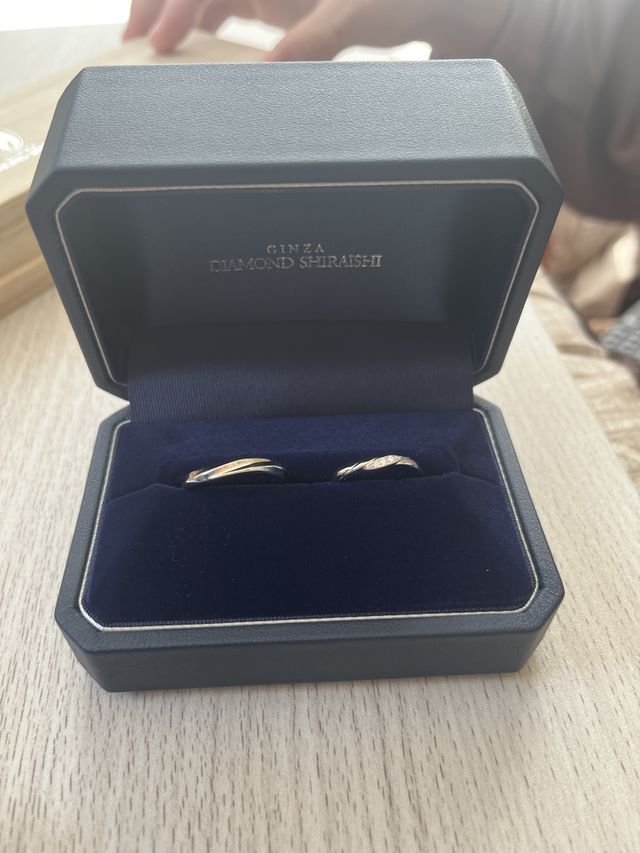 購入してはじめてゆっくり指輪を見たときの写真です。