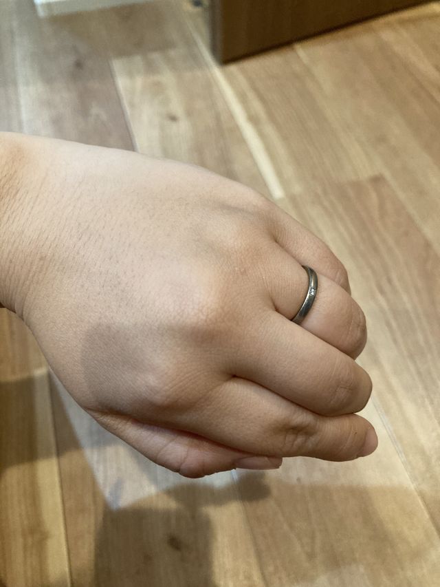 着用していてもシンプルで着け心地がいいです。