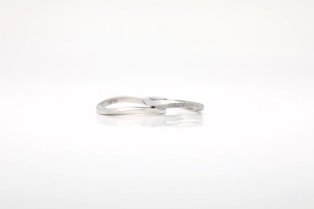 綺麗なウェーブがかかっています。