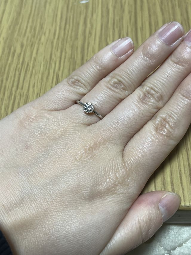 マリーゴールドをイメージした指輪です