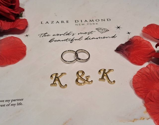 2人のイニシャルを入れました。