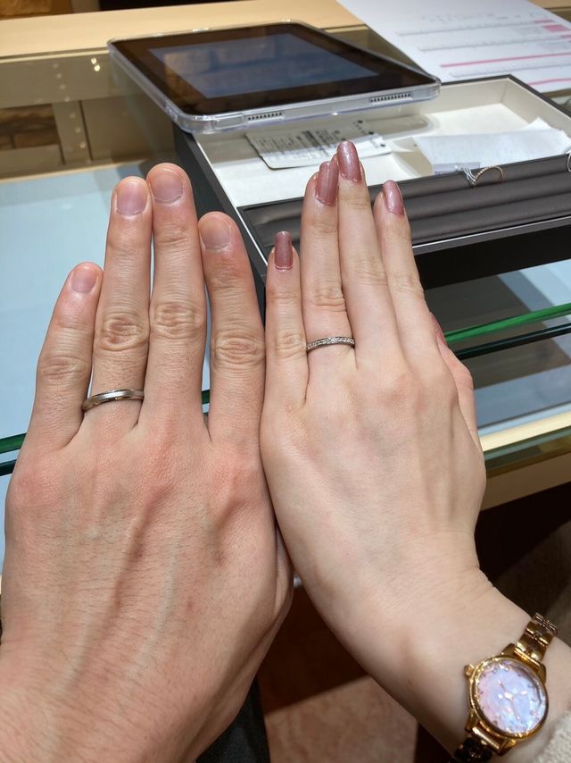 ハーフエタニティのリングにしました！