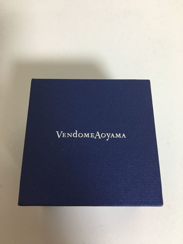 青い箱に入っています♡