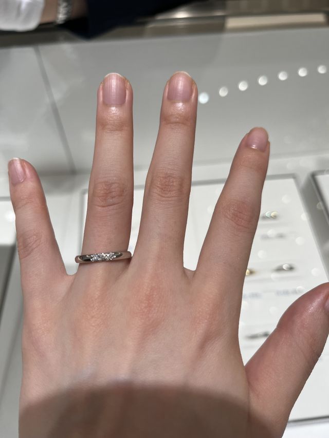 ダイヤが大きくてキラキラしていて可愛いです！