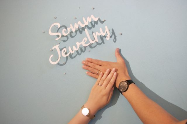 店内での撮影　着用