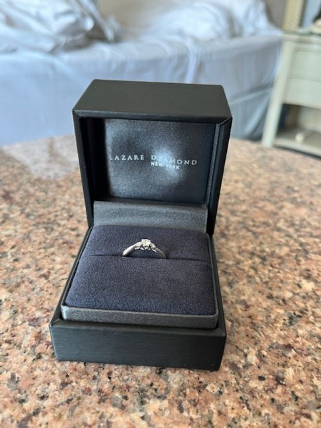 横から見ても可愛らしいデザインが素敵です。