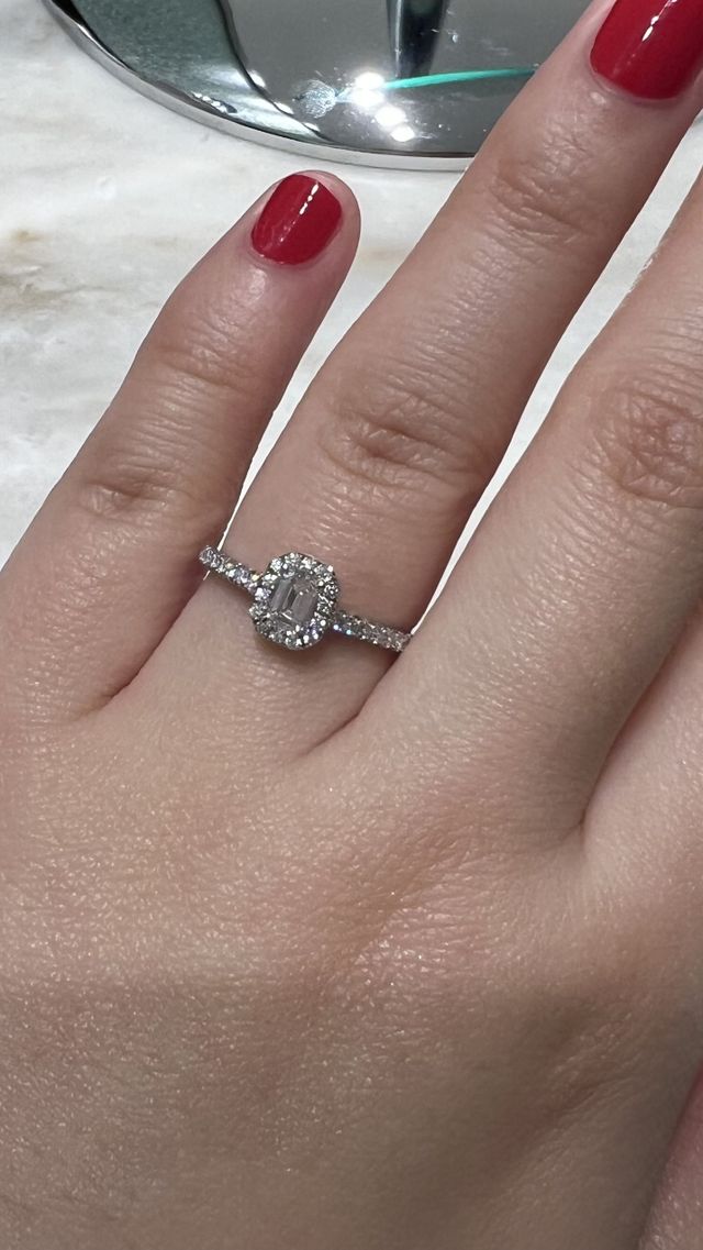 シンプルですがゴージャスな雰囲気