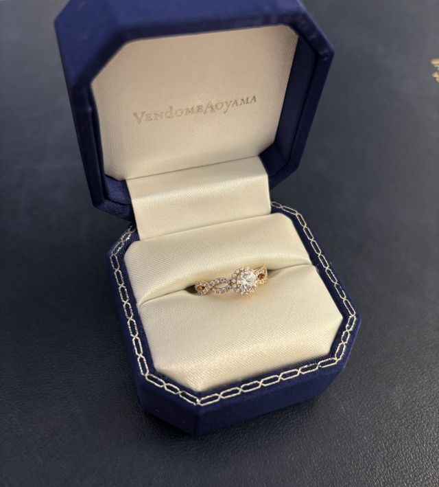 ボックスに収納しているお写真です