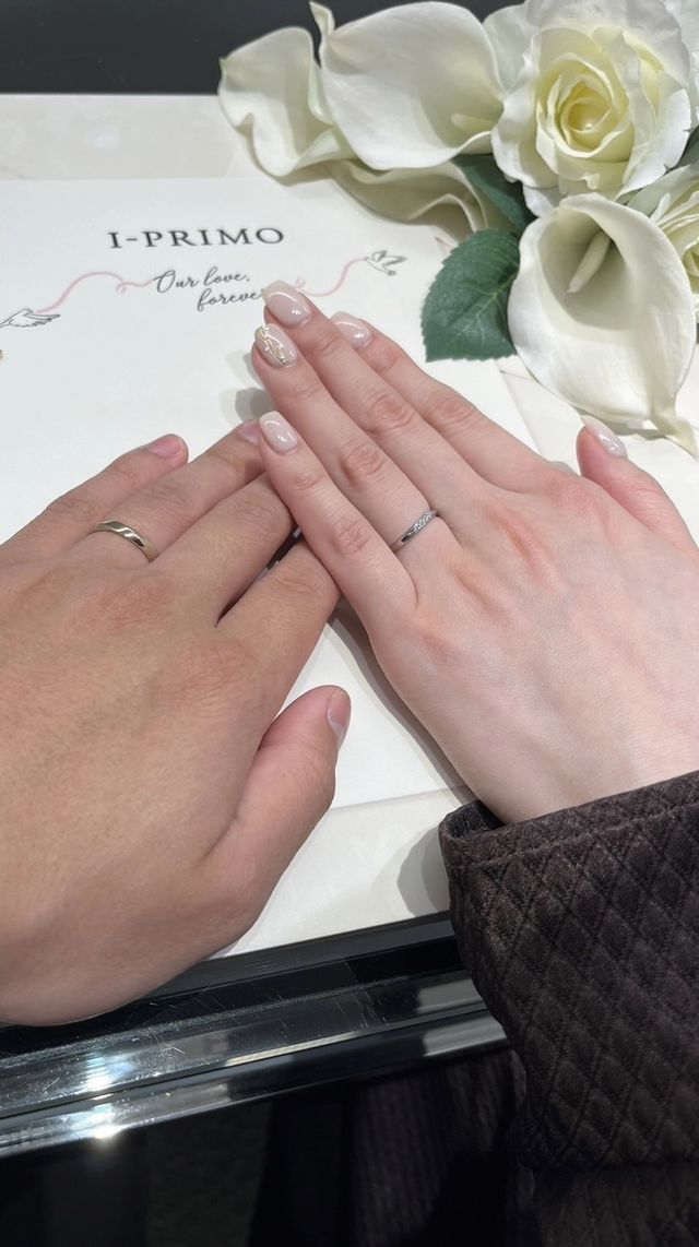 指輪受け取りの際の写真です。