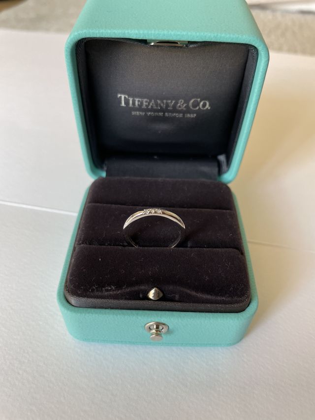 ダイヤモンド3粒タイプの指輪です