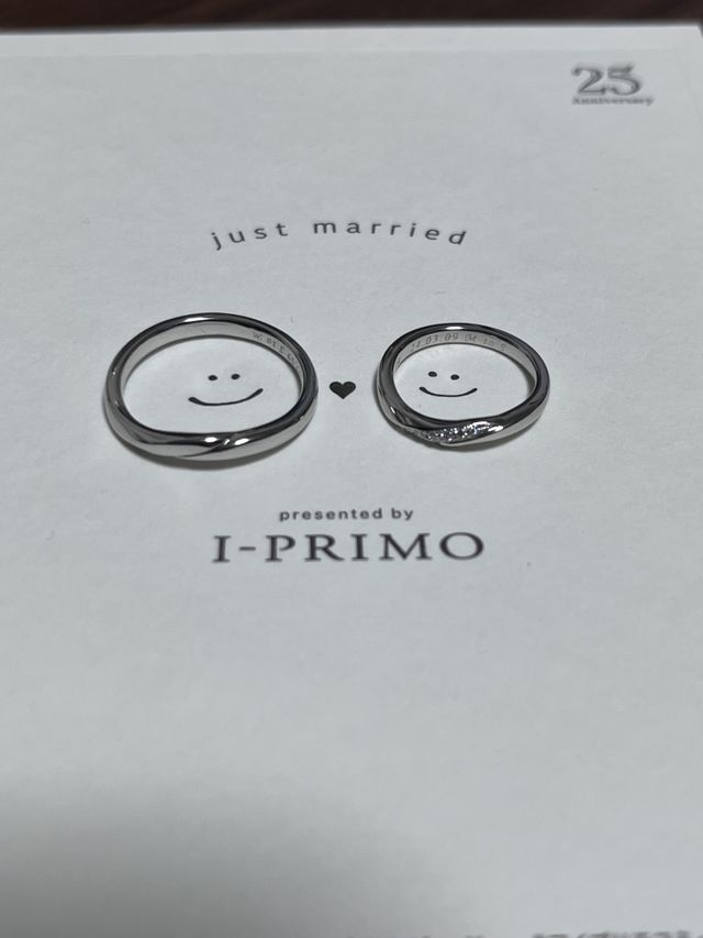 左が自分ので右が妻のものです。