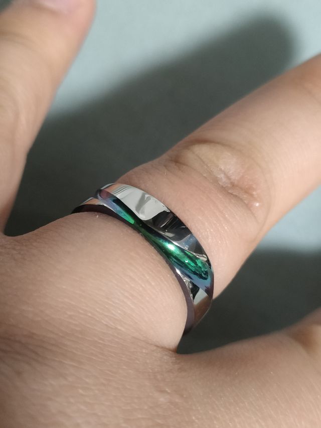 細いラインと太いラインは自己制作した際にメリハリを出した