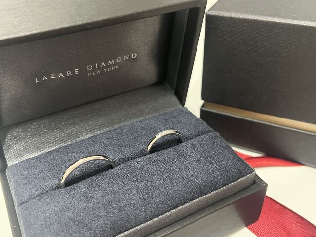 高級感のあるケースに
入れていただき嬉しいです。